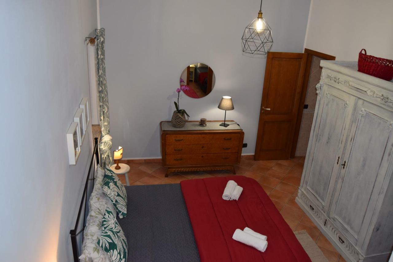 Domunua Holiday House 切法卢 外观 照片